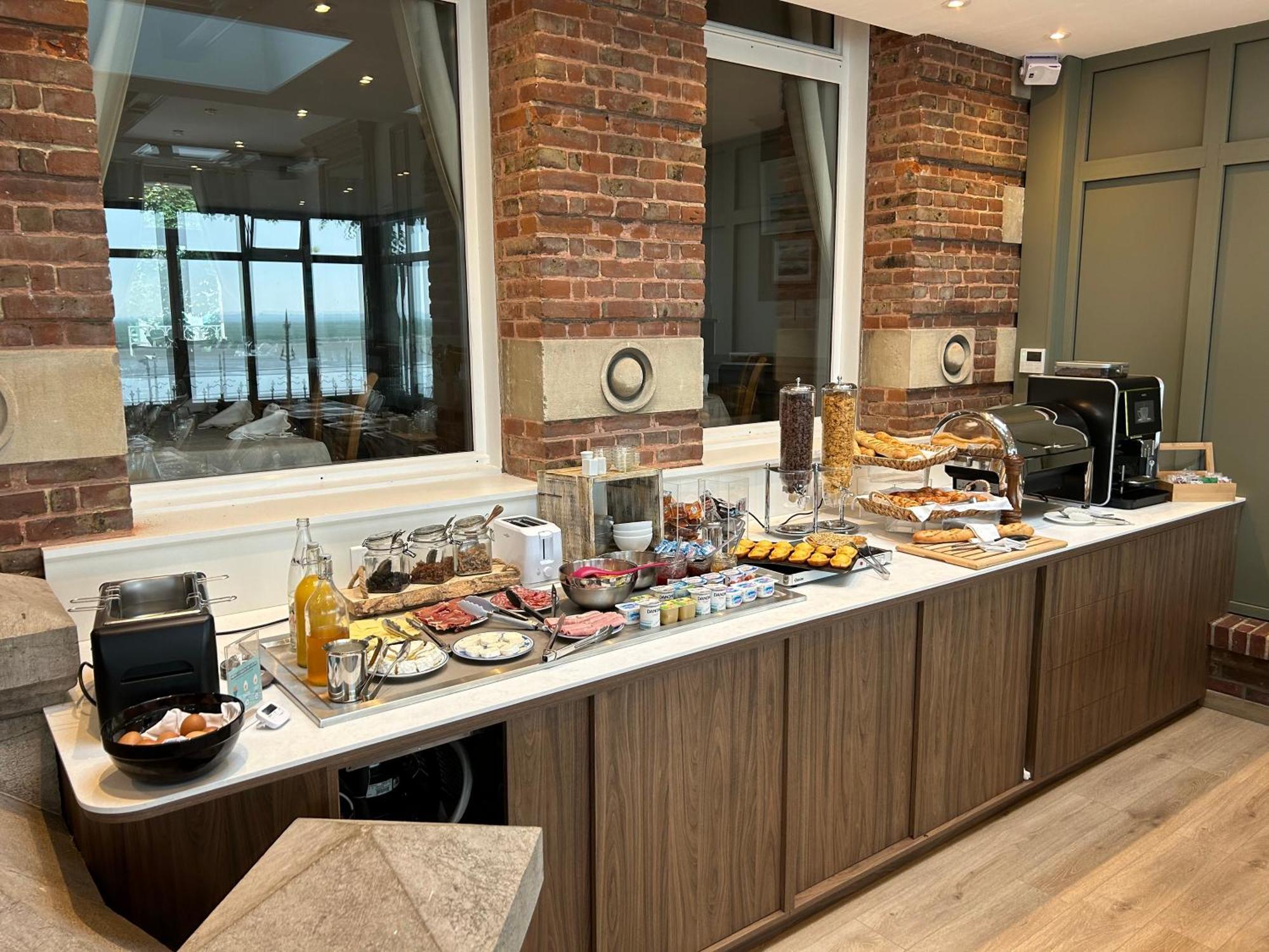 Logis Hotel- Restaurant Le Relais Guillaume De Normandy Saint-Valéry-sur-Somme Luaran gambar
